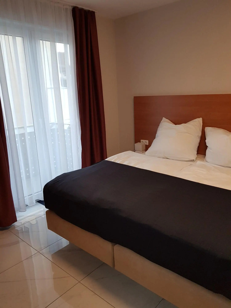 Foto - Hotel Emiliana am Bahnhof