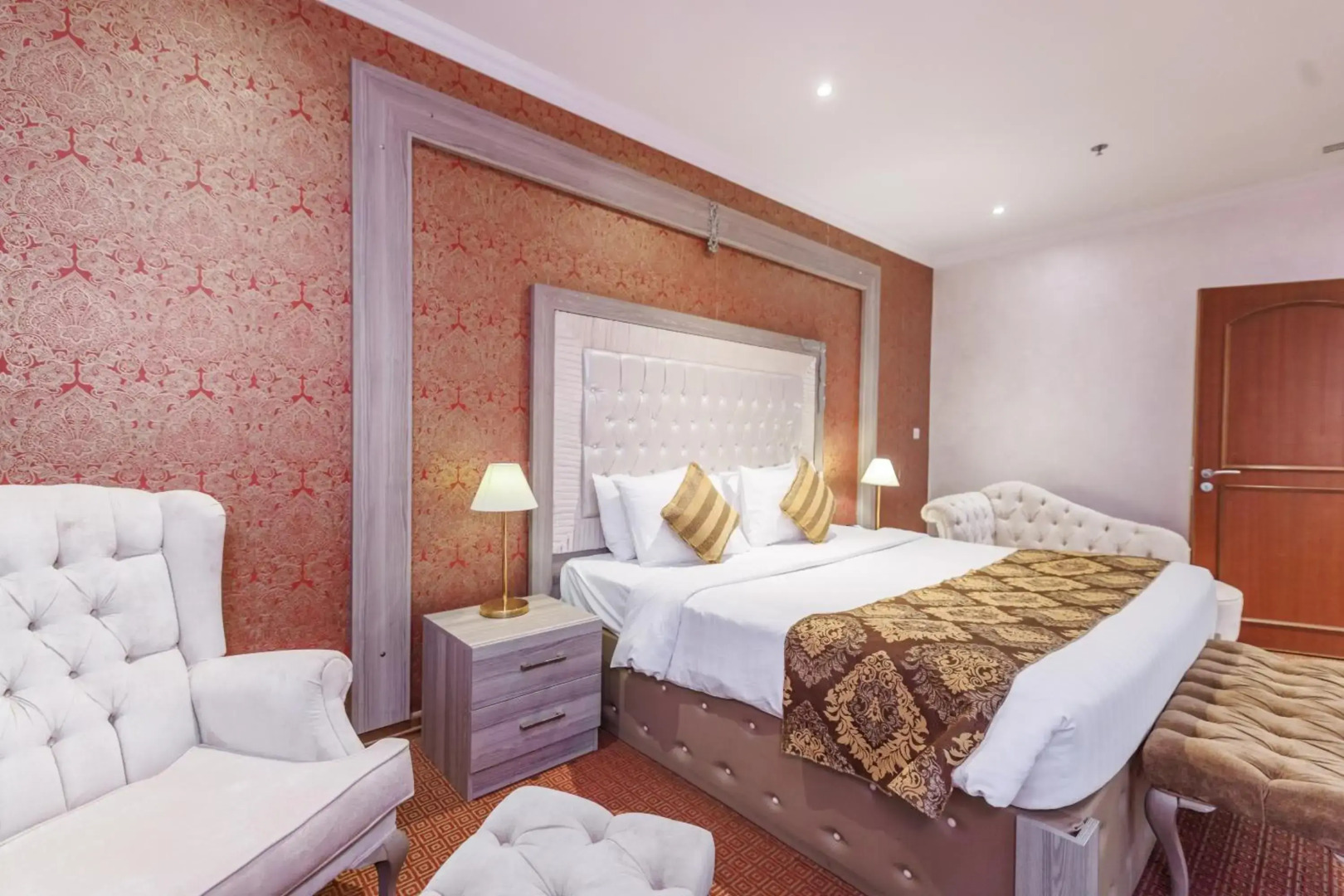 Photo - Sapphire Plaza Hotel