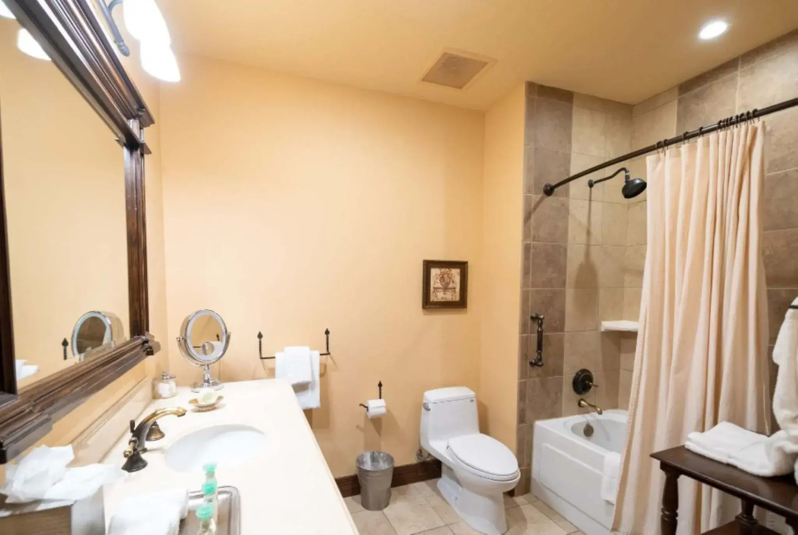 Photo - Hotel Granduca Houston