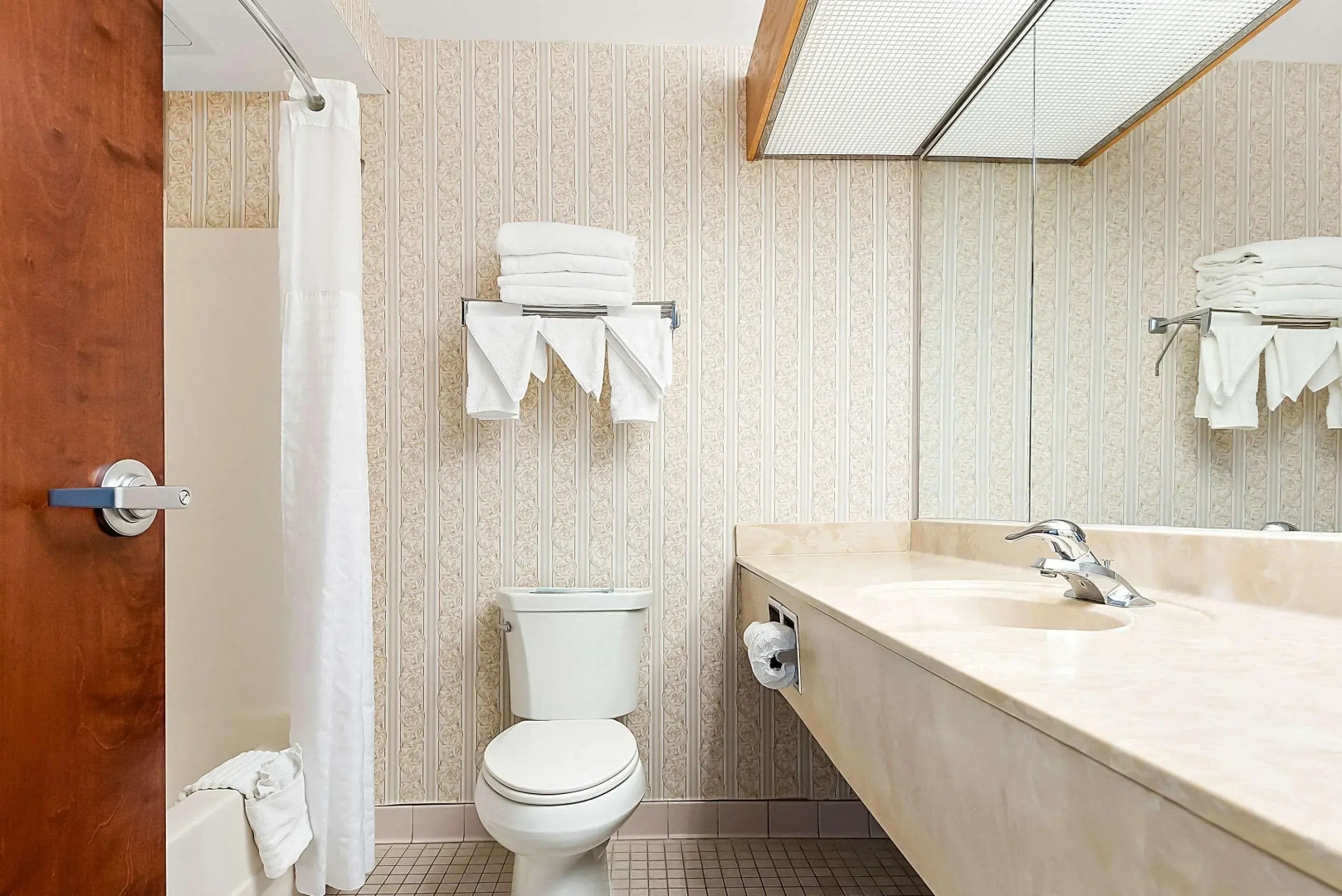 Foto - Comfort Suites New Orleans East