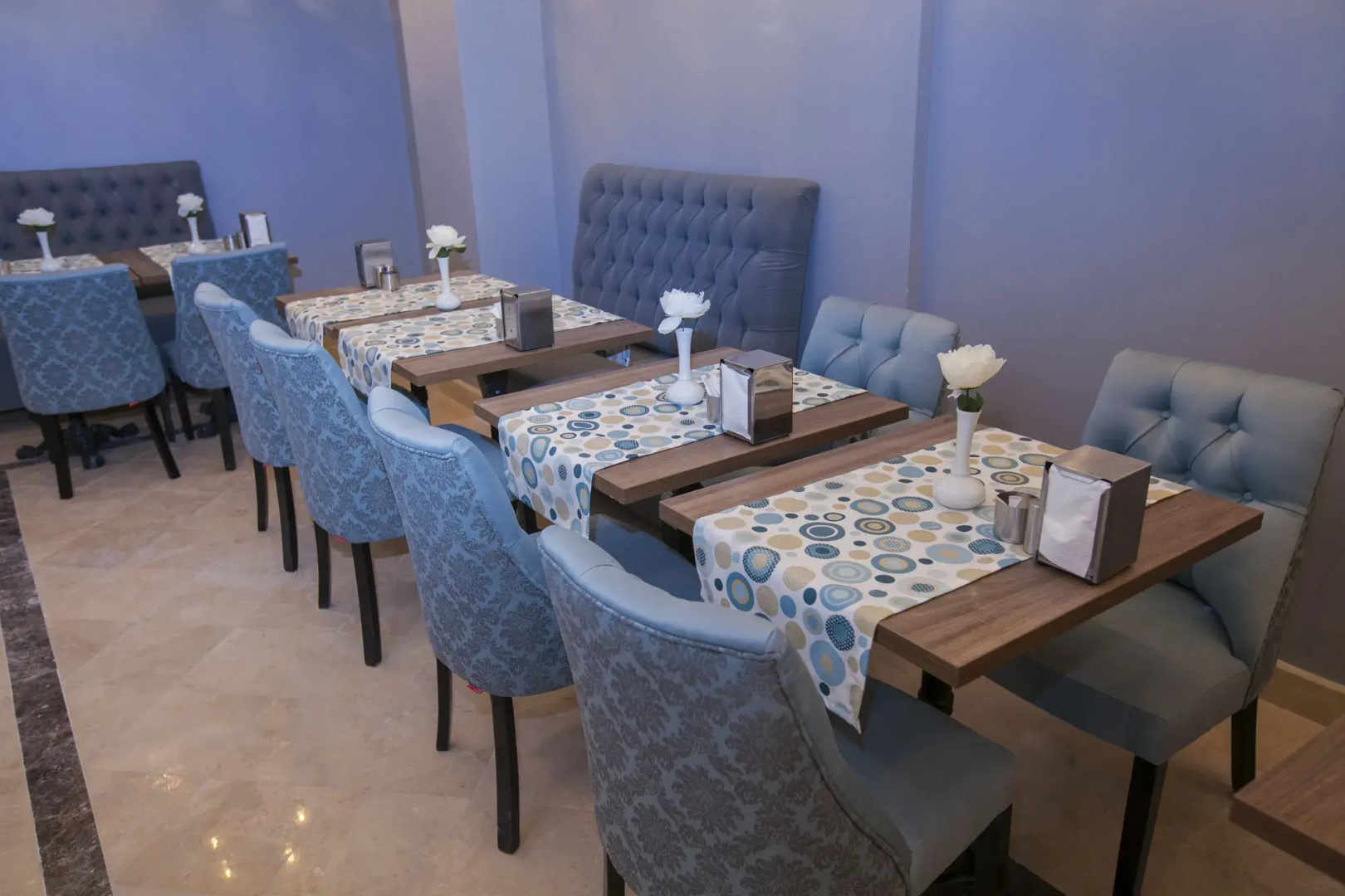 Photo - Raymond Blue Hotel