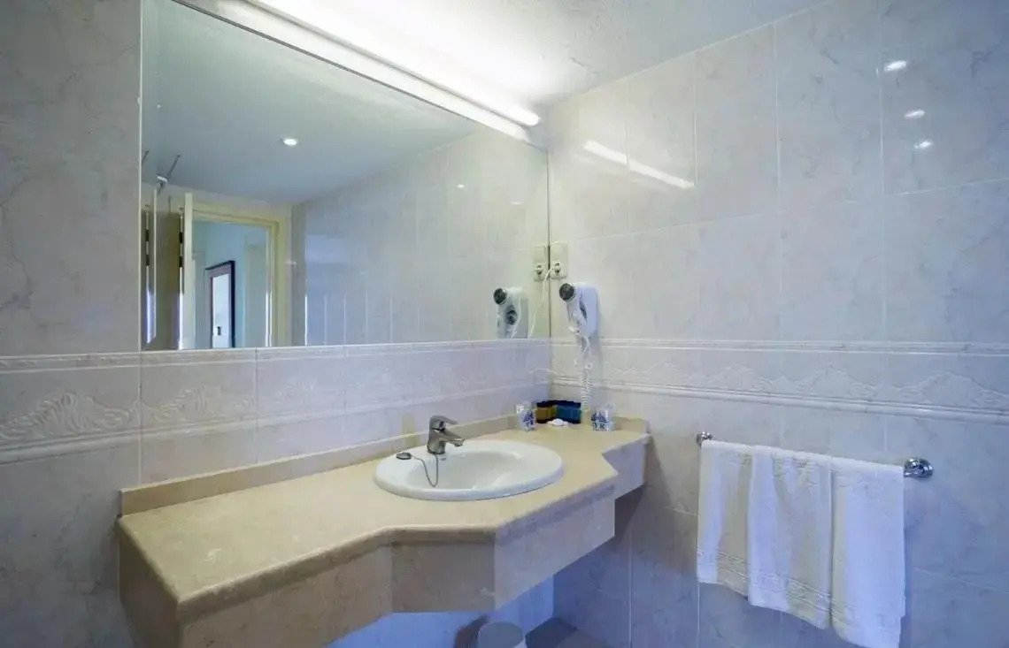 Photo - Hotel Apartamentos Pyr Fuengirola