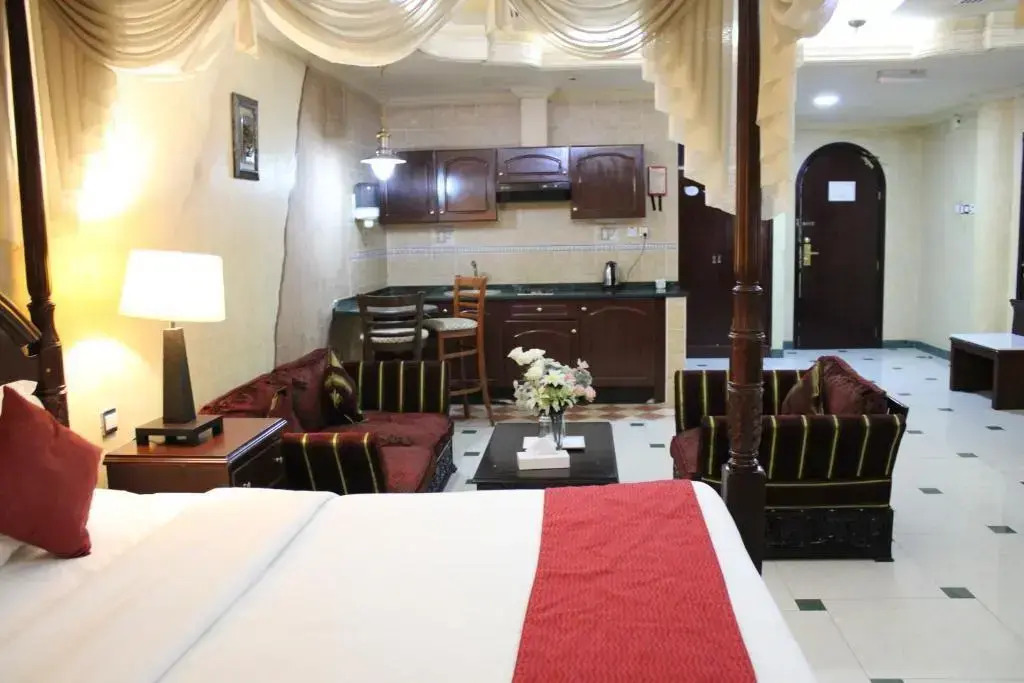 Photo - Oriental Hotel Apartments