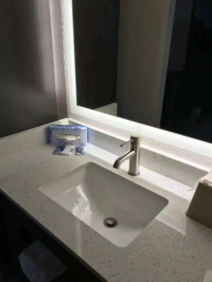 Foto - Motel 6 Charlotte, NC Northlake