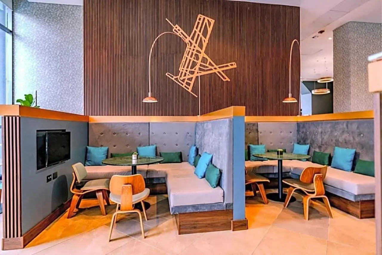 Photo - Courtyard by Marriott Santiago Airport