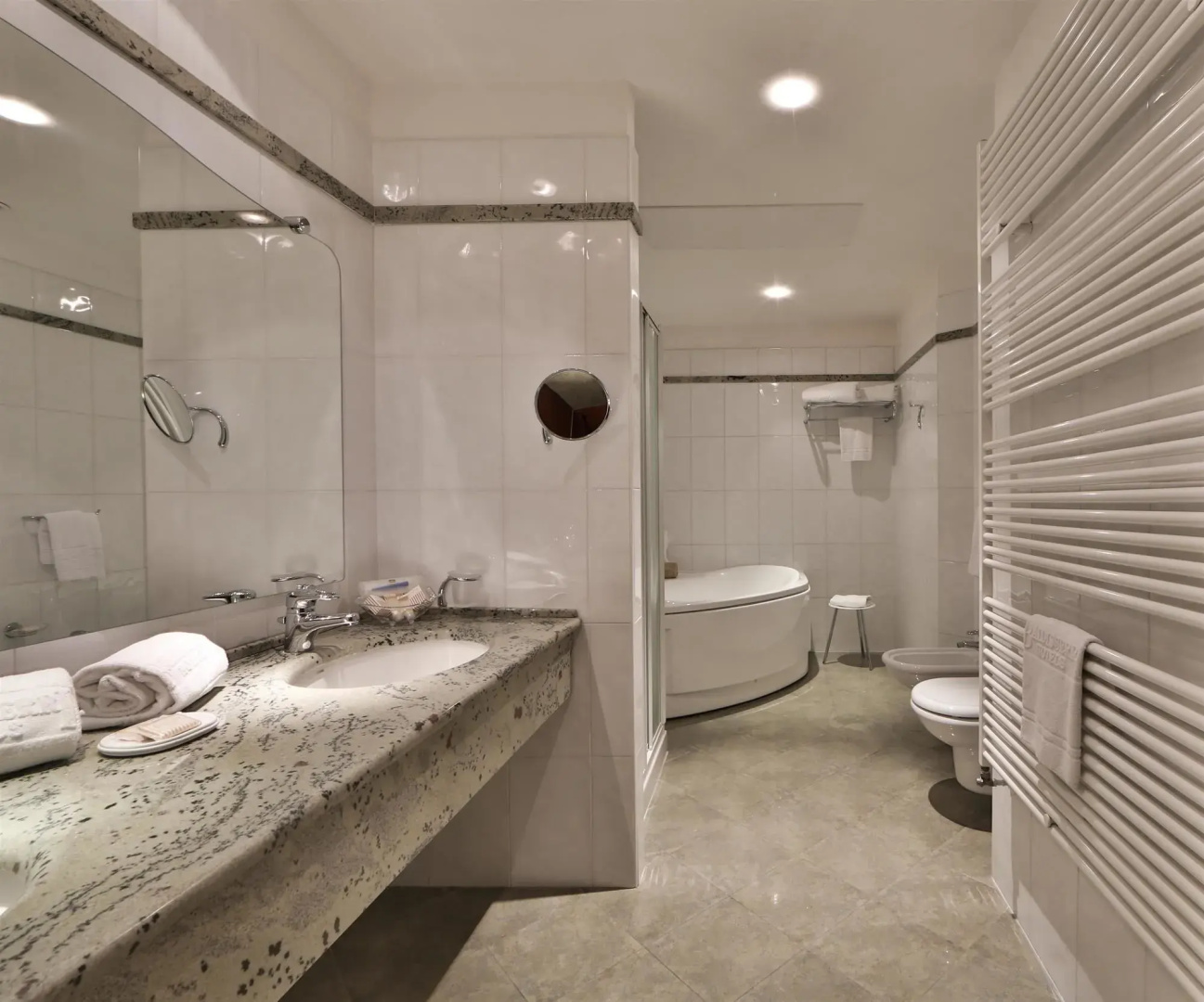 Foto - Best Western Hotel Globus City