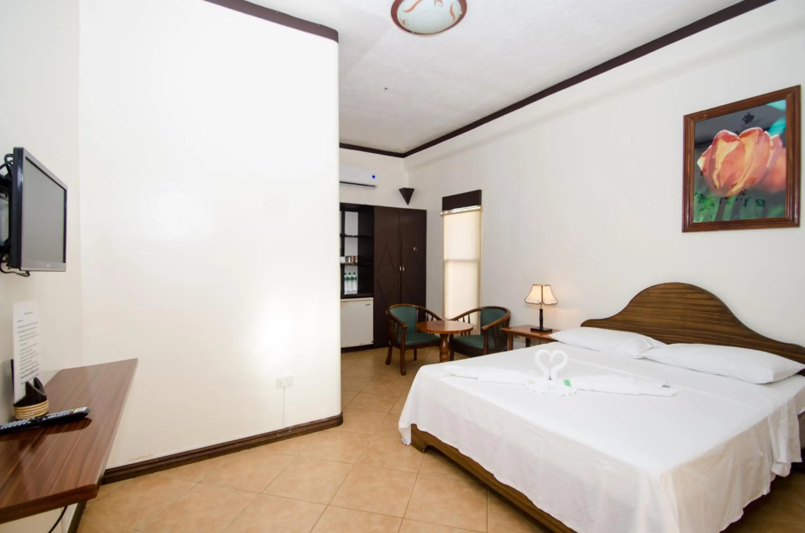 Photo - Turtle Inn Resort