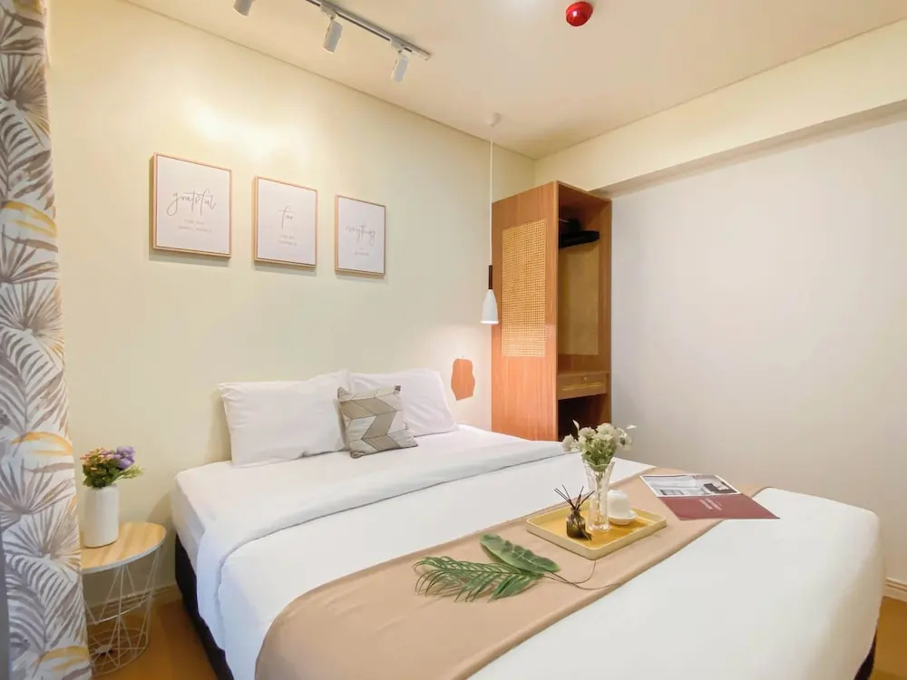 Homey And Comfort Living 2Br At Meikarta Apartment