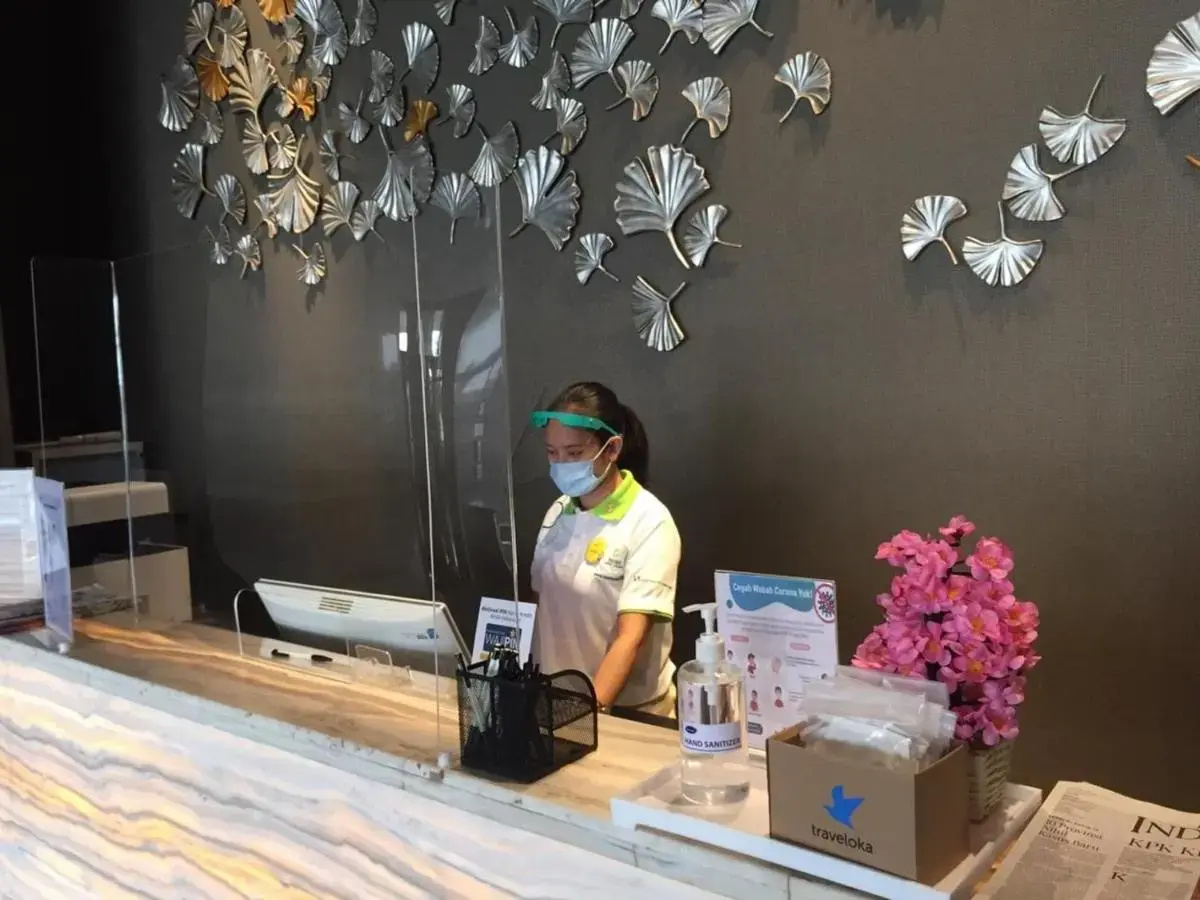Foto - Zest Airport Jakarta by Swiss-Belhotel International