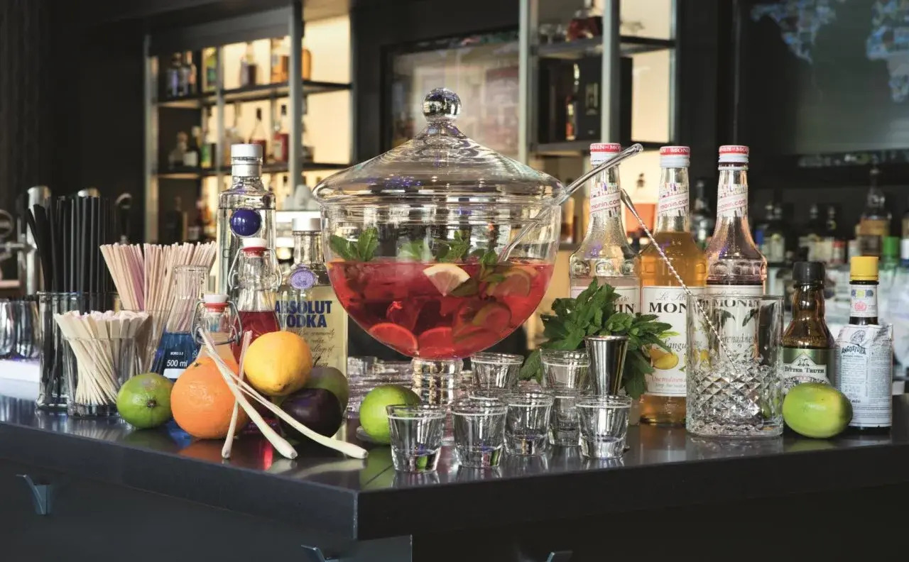 Photo - Renaissance Zurich Tower Hotel