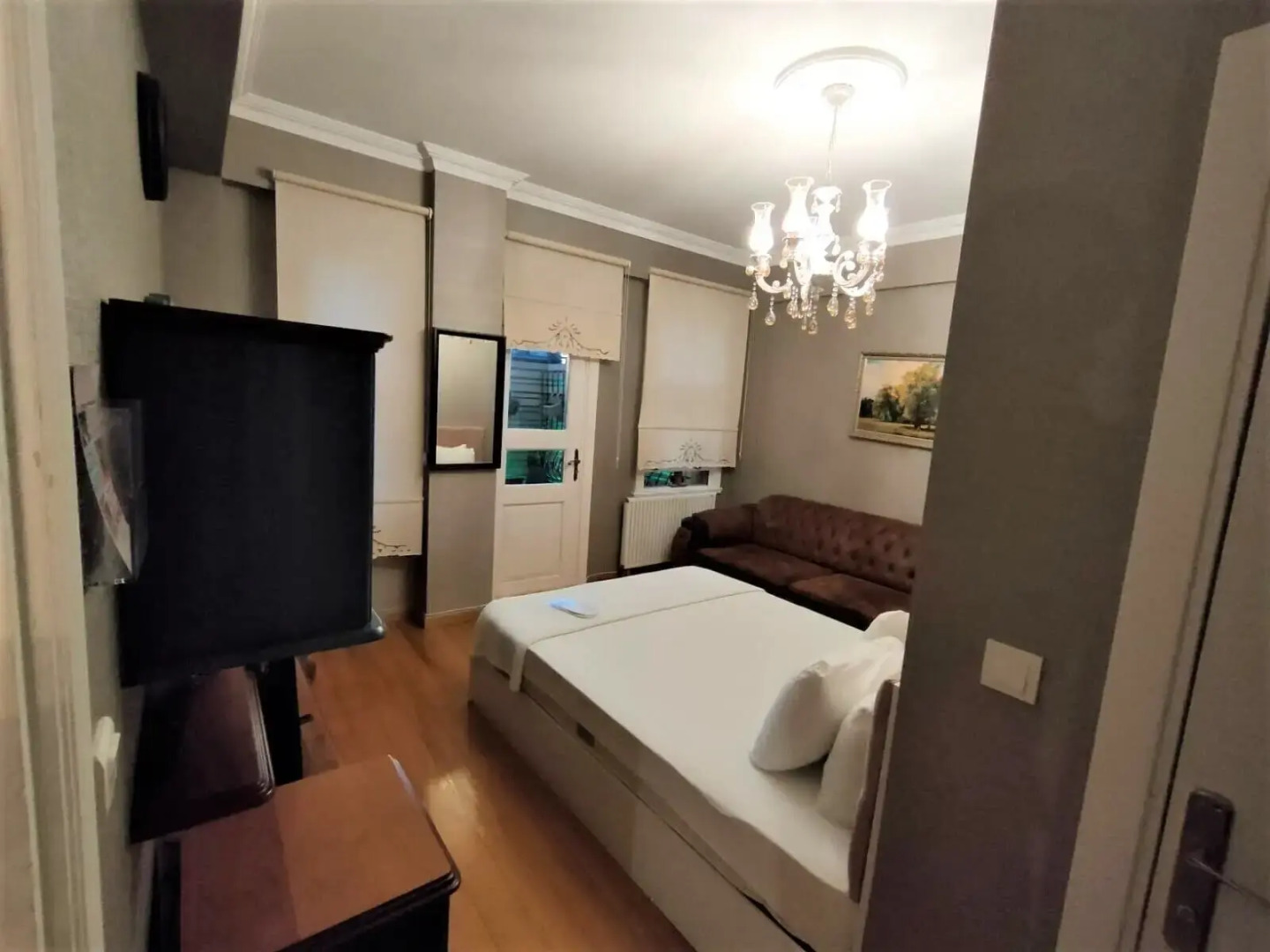 Foto - Valide i Suit