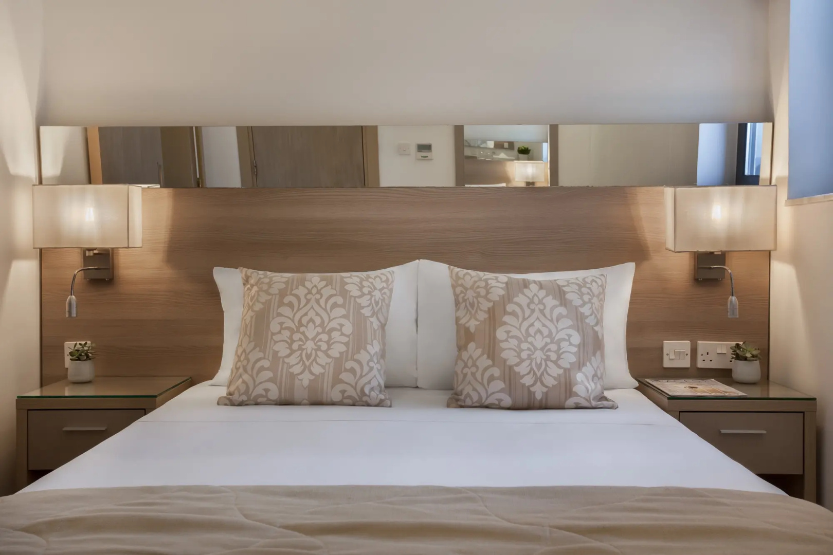 Photo - Plaza Regency Hotels