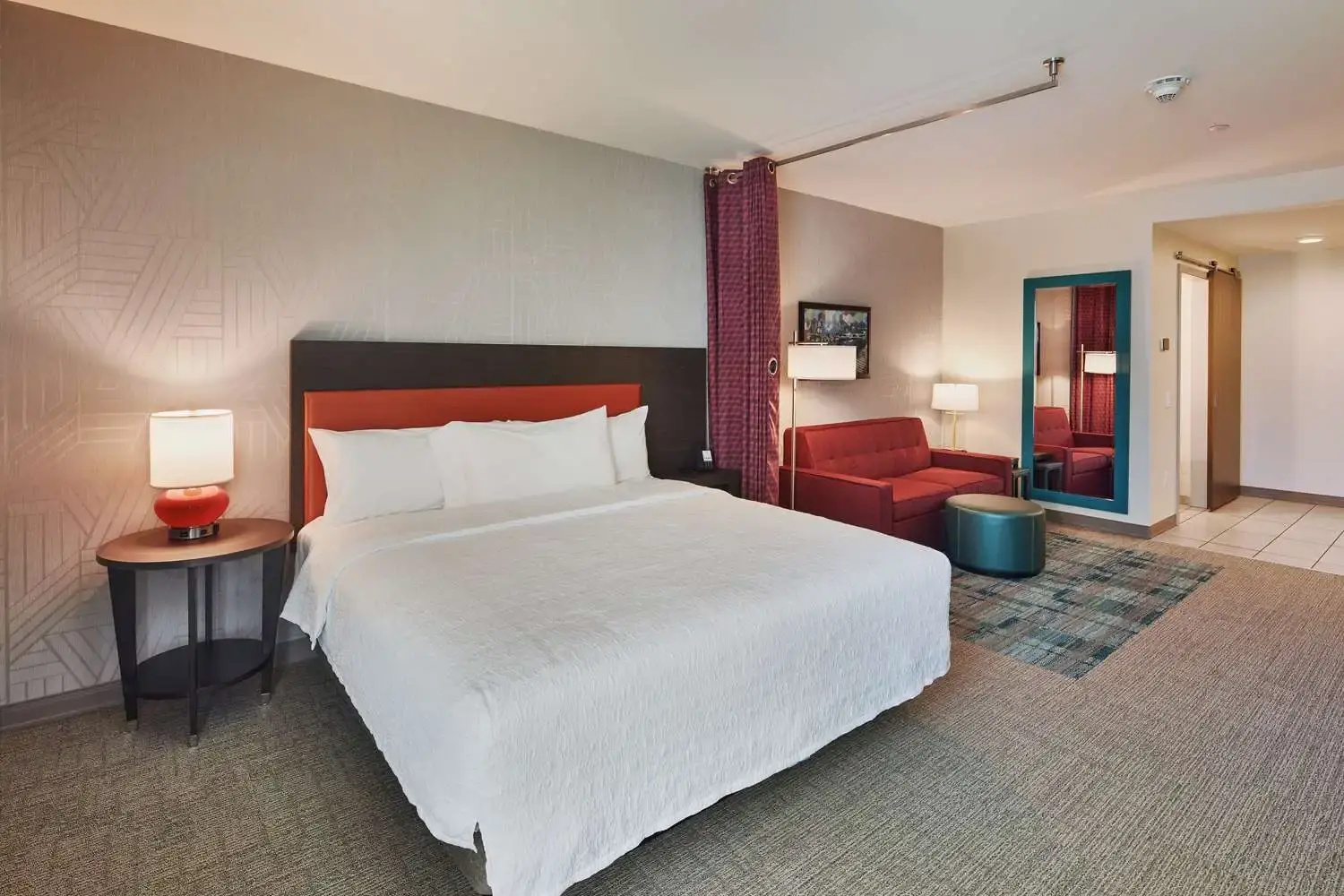 Photo - Home2 Suites By Hilton Sacramento At Csus