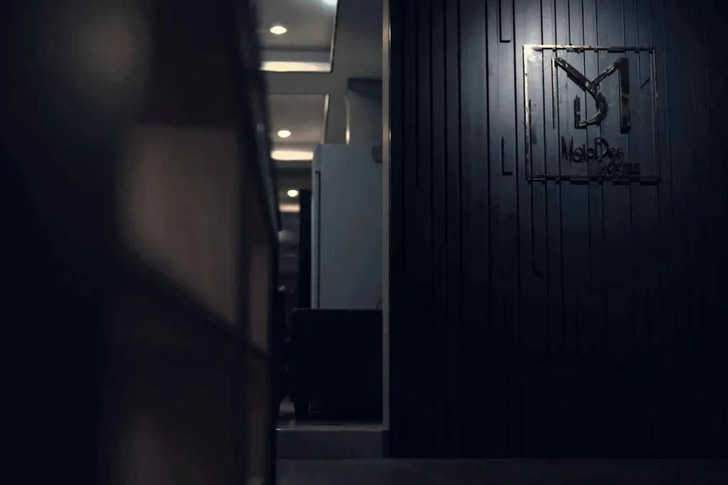 Photo - Malades House