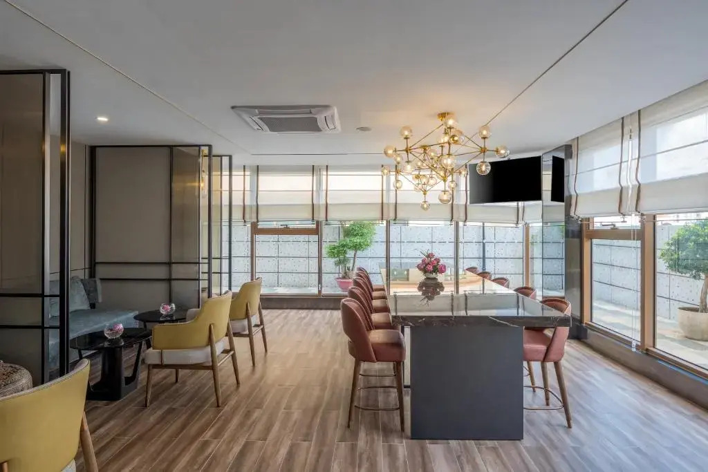 Photo - Oakwood Premier Phnom Penh