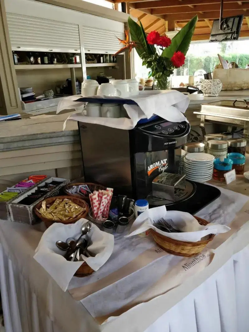Photo - Alianthos Suites