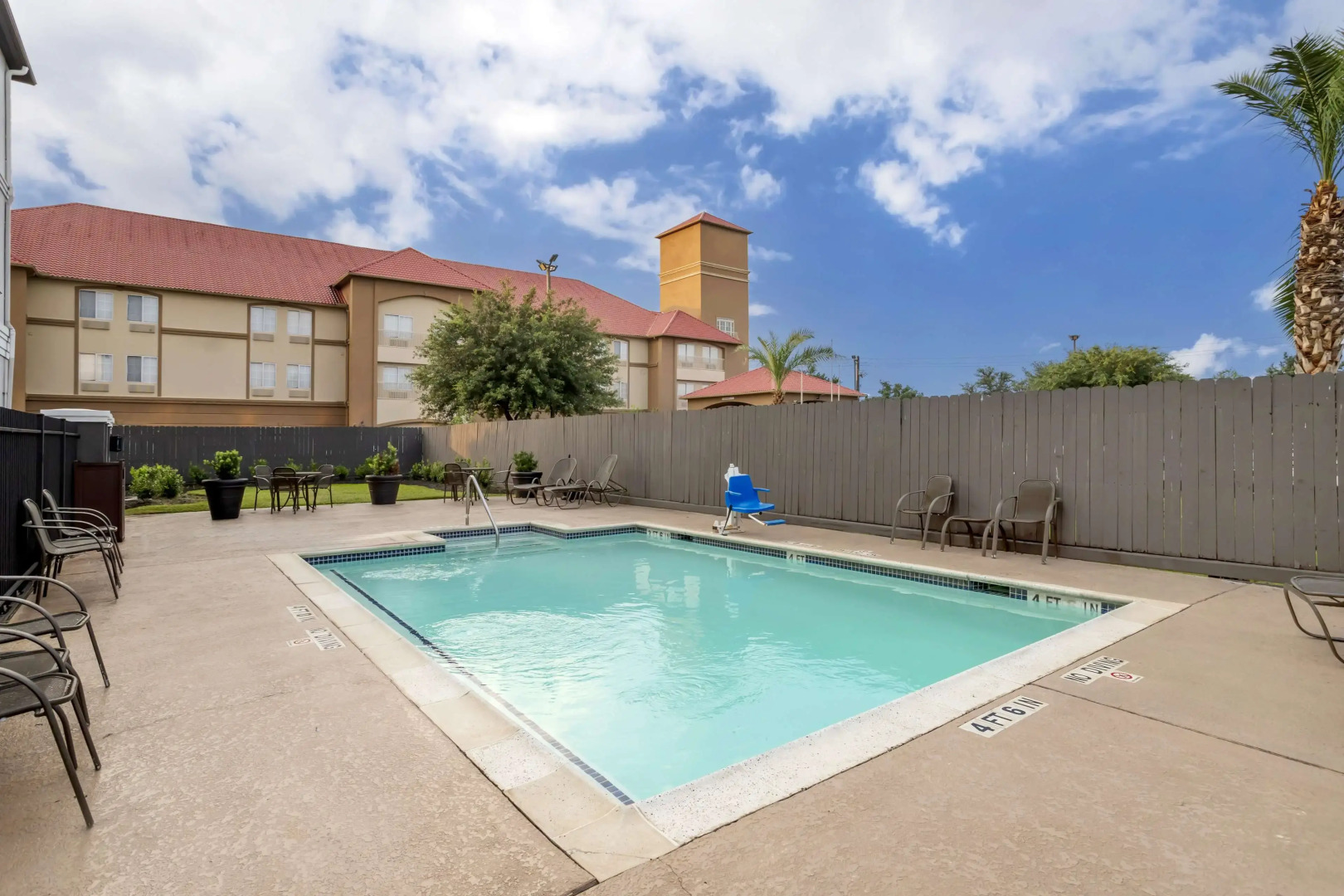 Foto - Best Western Plus Hobby Airport Inn & Suites