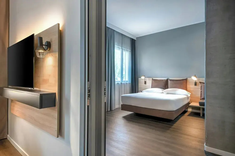 Foto - Moxy Verona