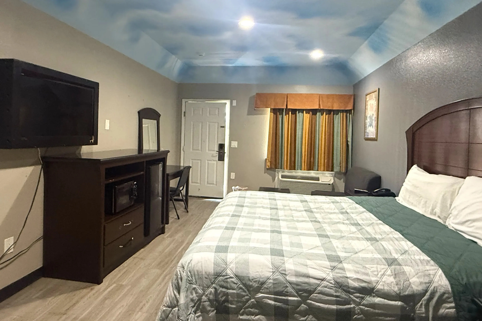 Foto - Hotel O Regency Suites Houston - IAH Beltway 8