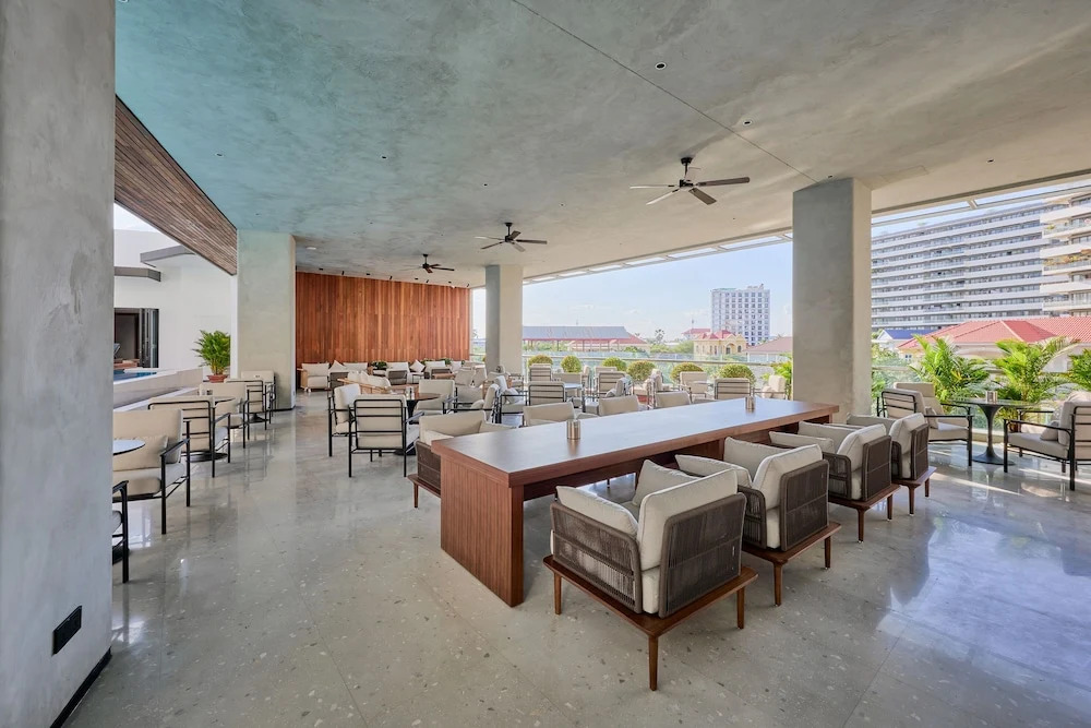 Foto - Crowne Plaza Phnom Penh by IHG 金边皇冠假日酒店 Former VM Hotel