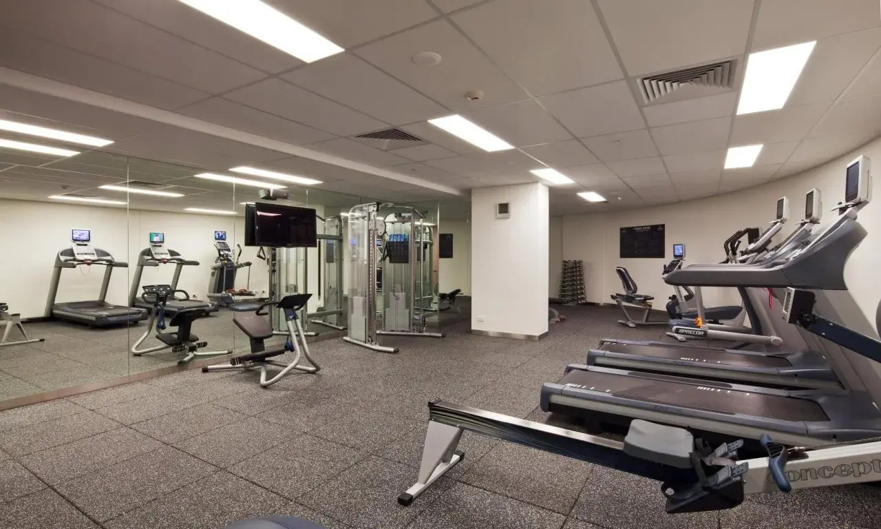 Photo - Hilton Surfers Paradise Hotel & Residences.