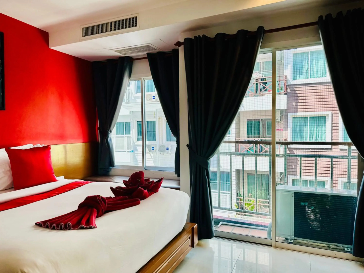Foto - PJ Patong Resortel