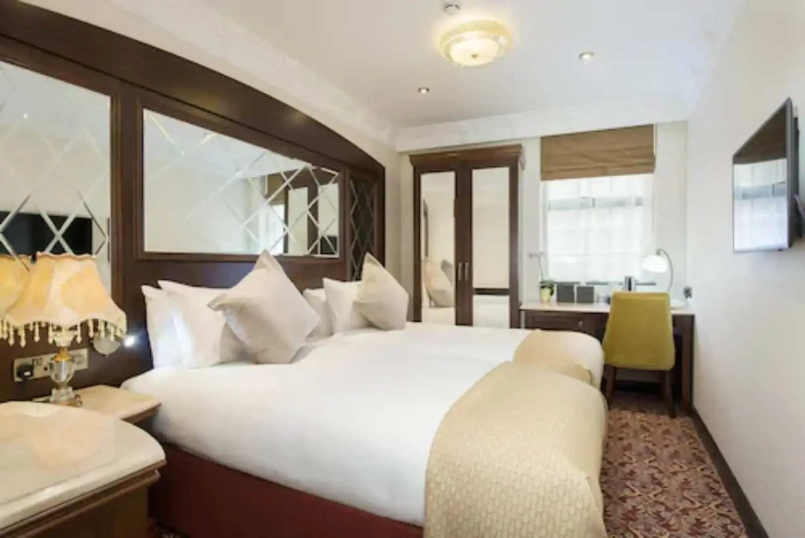 Photo - George Street Hotel