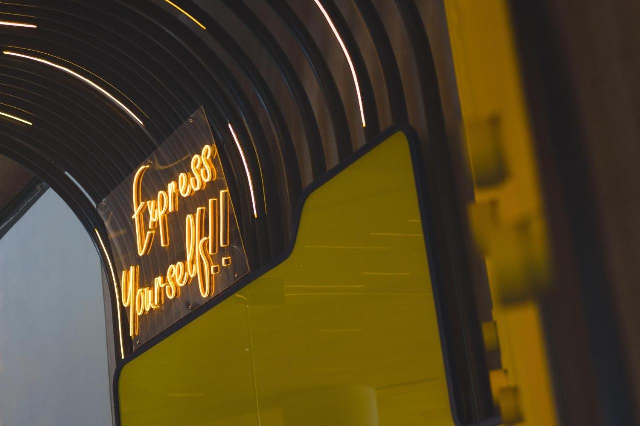 Foto - YELLO Hotel Kuta Beachwalk Bali