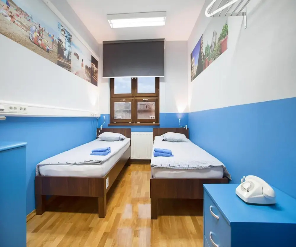 Photo - Hostel Bureau
