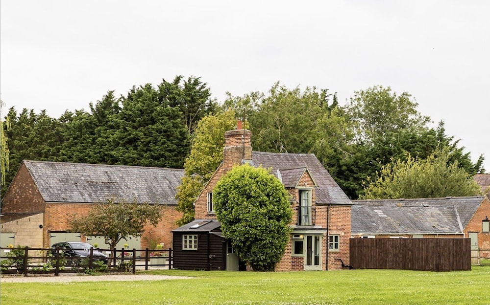 Photo - Hill Farm