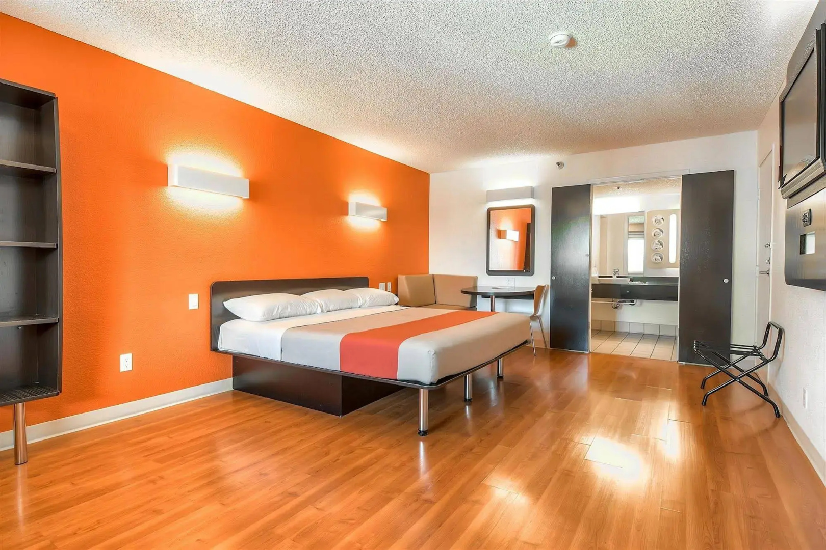 Foto - Motel 6-Anaheim, CA - Maingate