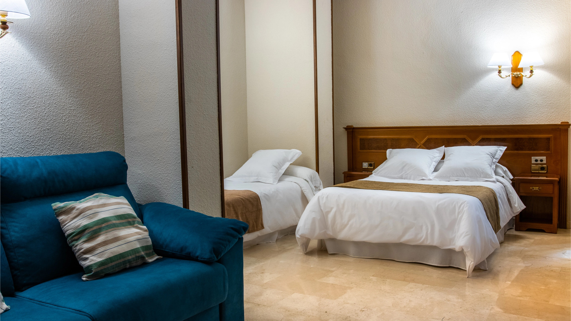 Photo - Hotel Reina Cristina