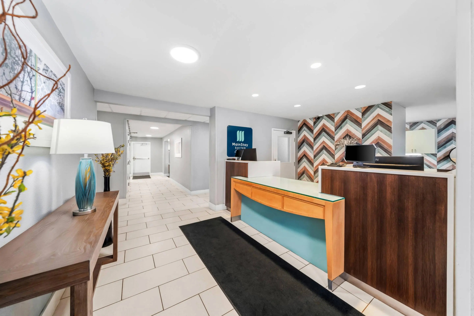 Photo - MainStay Suites Orlando Altamonte Springs
