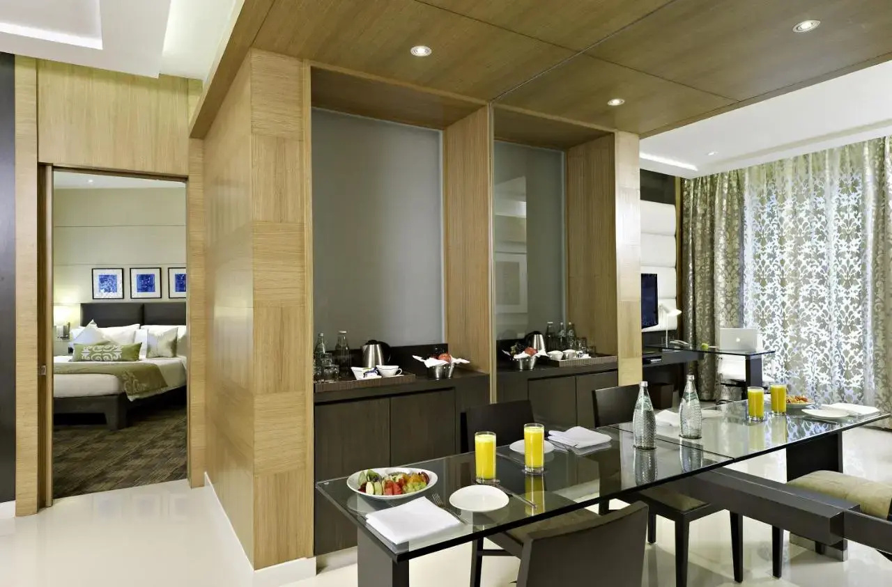 Photo - Meluha The Fern Mumbai, Powai, Series by Marriott