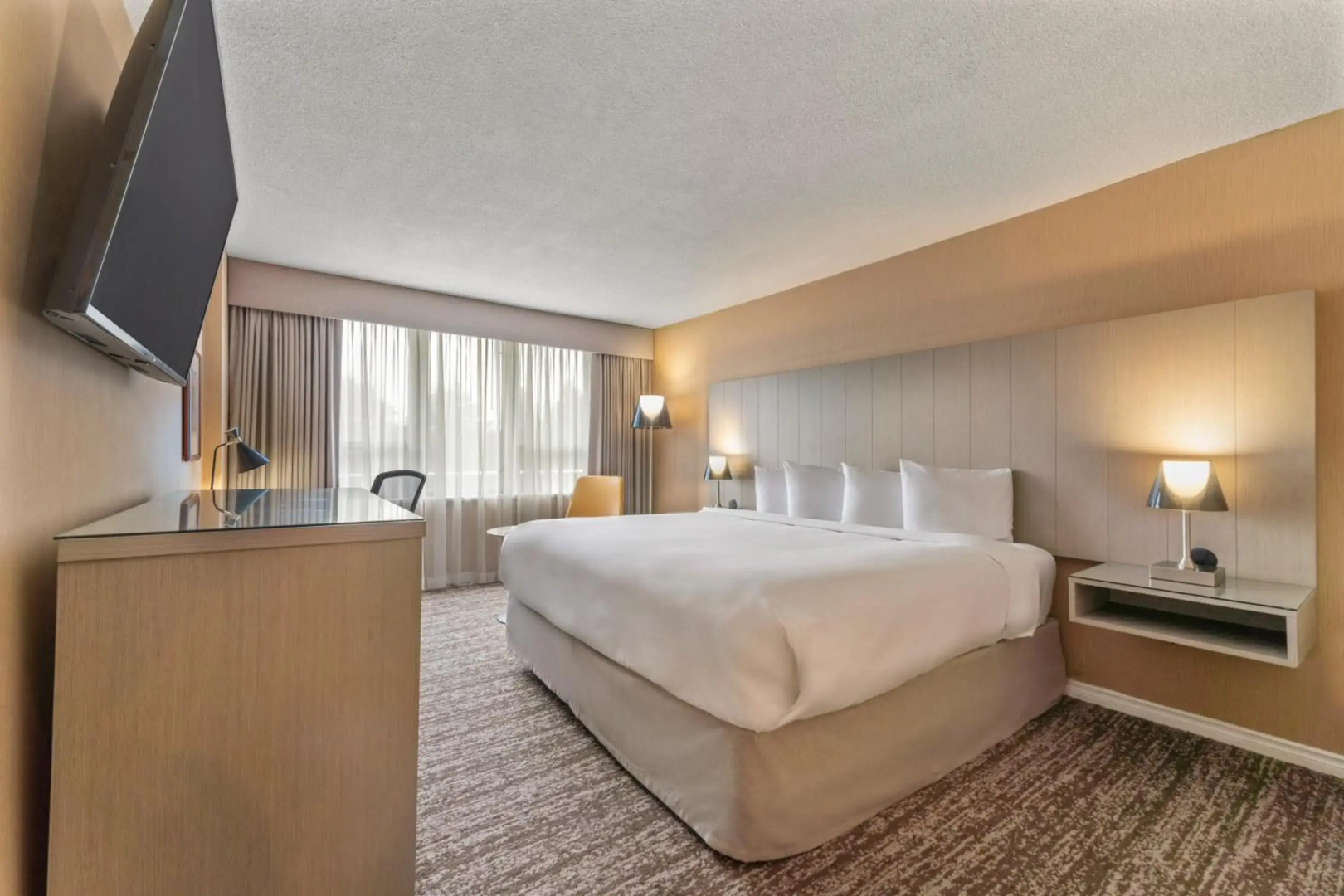 Foto - Executive Hotel Vancouver Airport