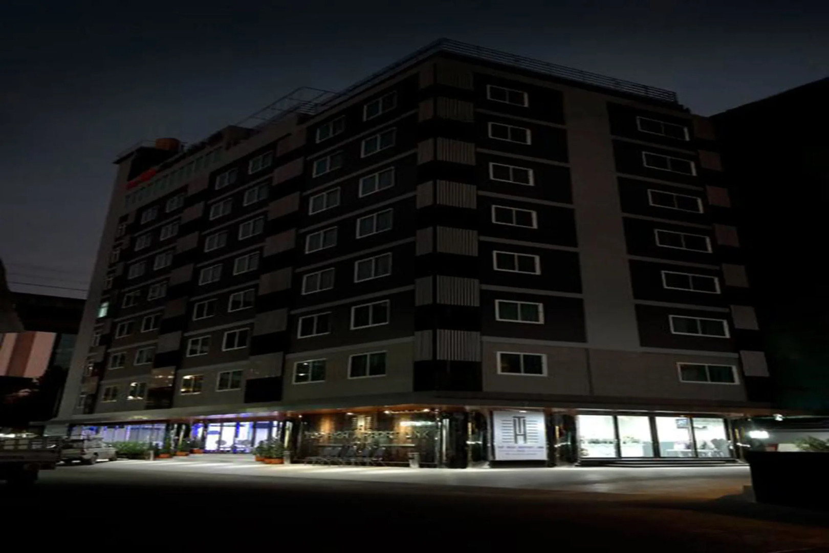 Photo - Top High Airport Link Hotel, Bangkok