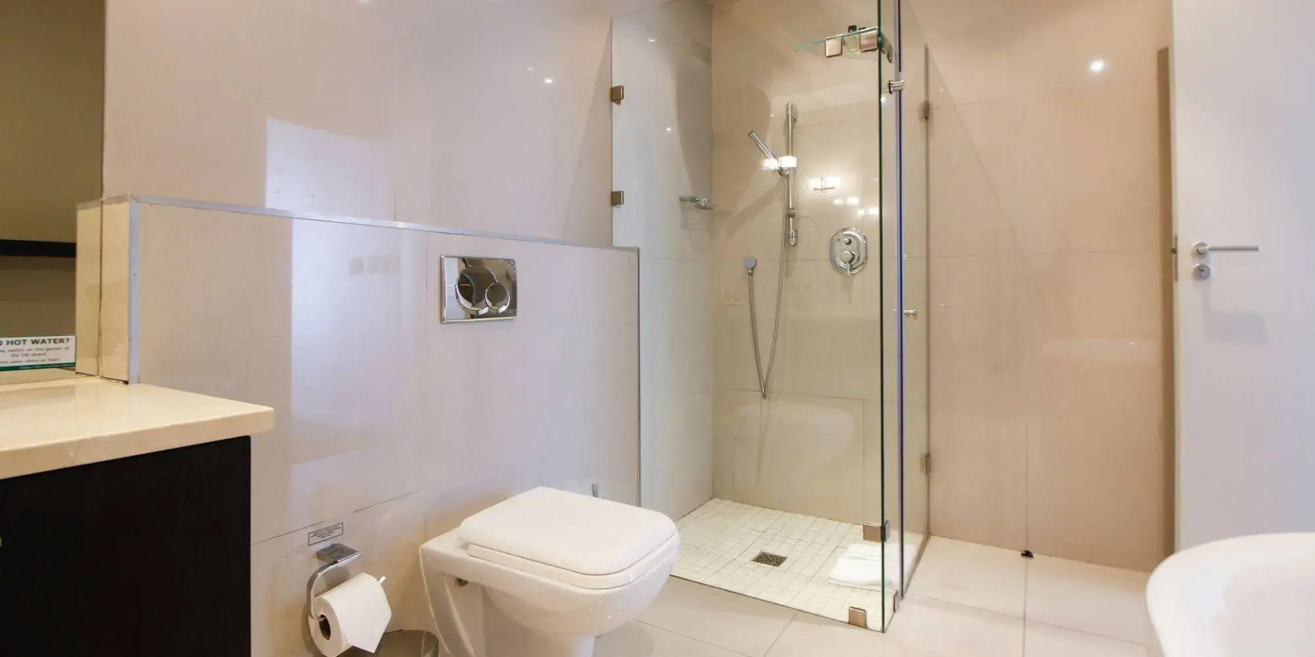 Photo - The Crystal Apartments