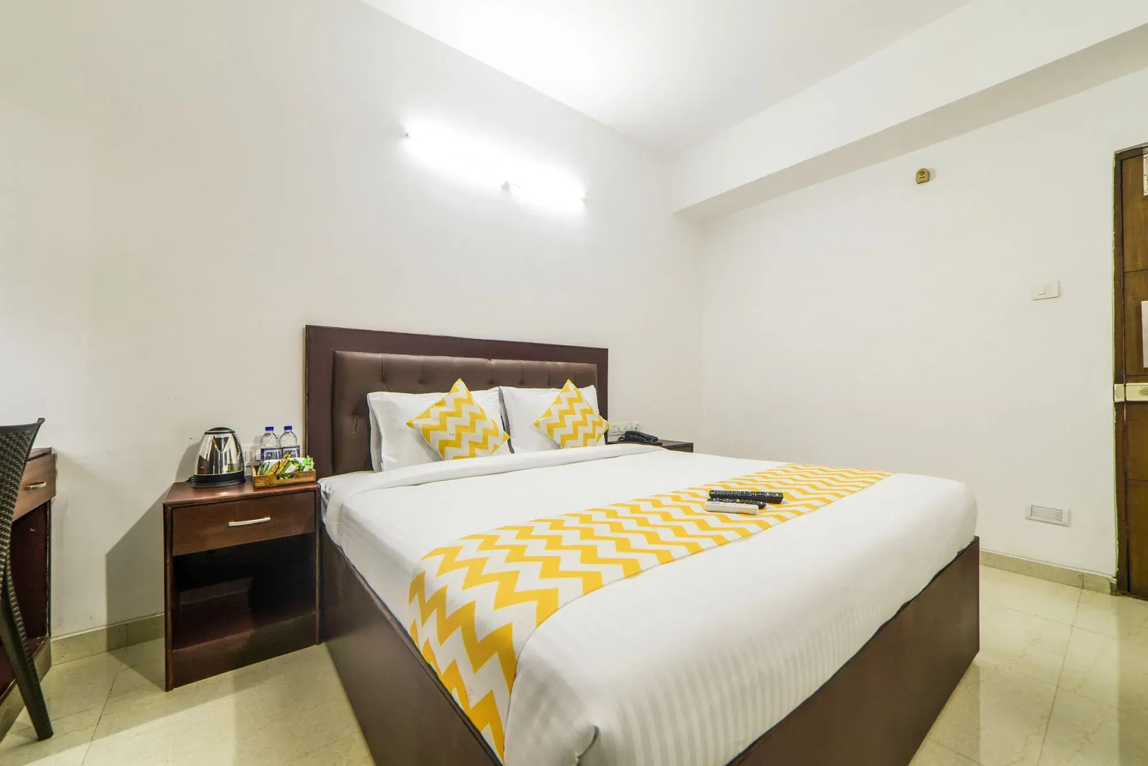 Foto - FabHotel Limestone Suites - 750m from Yashoda Hospitals, Somajiguda