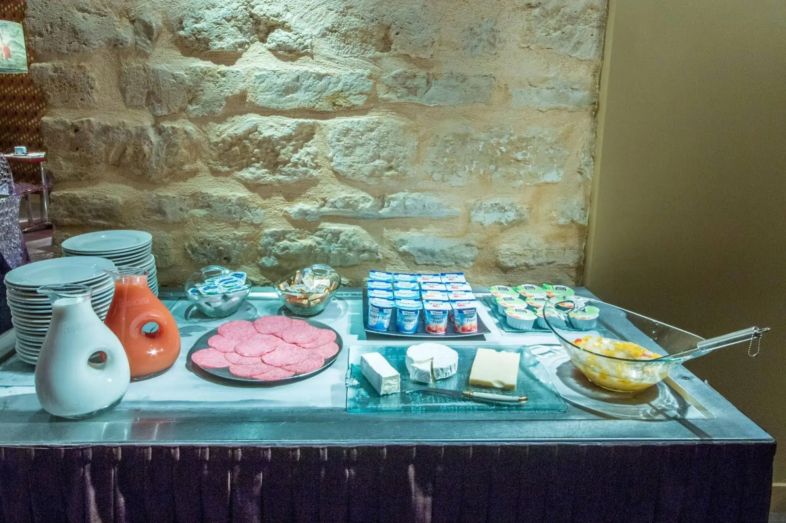 Photo - Posy Hotel by Happyculture