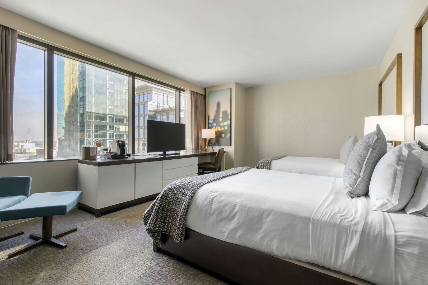 Photo - Omni Charlotte Hotel