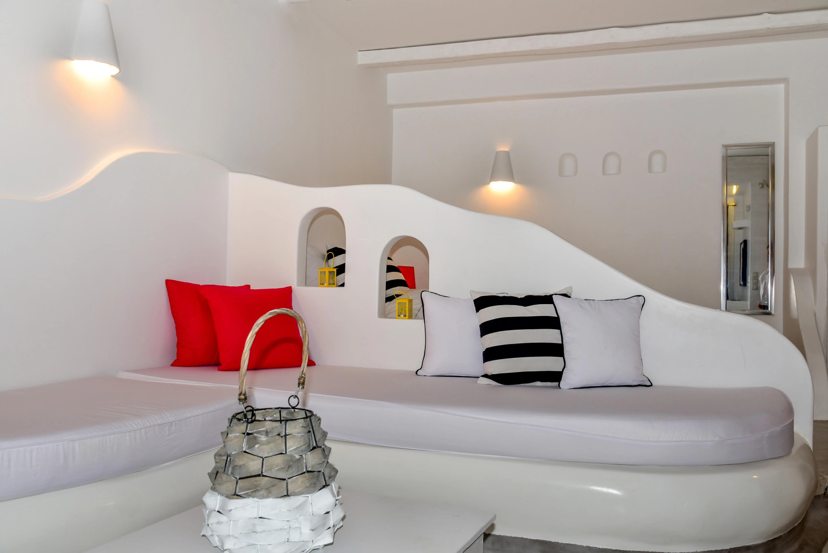 Photo - King's Suites