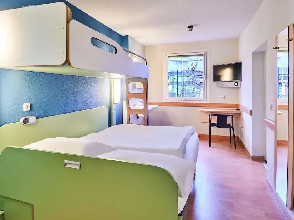 Photo - B&B HOTEL Wiesbaden-Ost