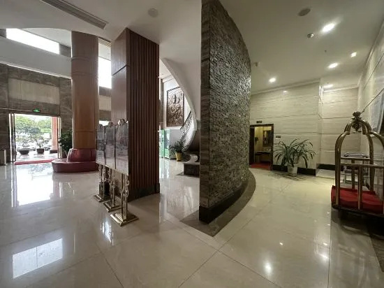 Vienna Classic Hotel (Zhuhai Doumen Xinqing Technology Park)
