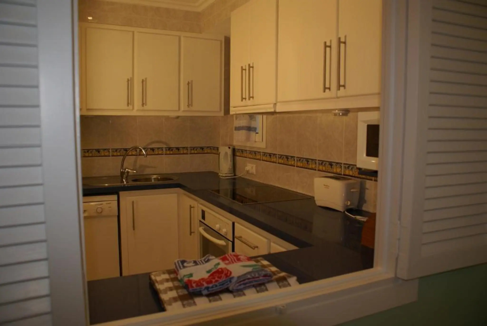 Photo - Hamilton Court  Apartamentos