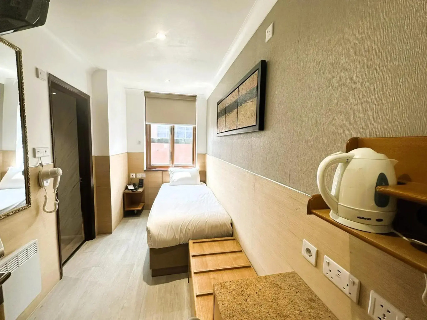 Foto - Eurotraveller Hotel- Express (Elephant & Castle)