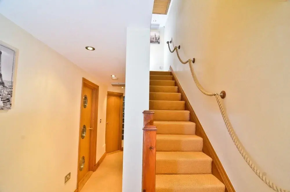 Photo - Thames View House Surrey Quays