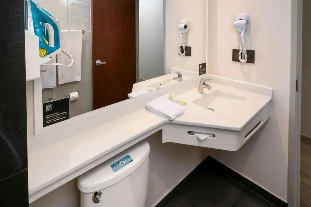 Photo - City Express Plus by Marriott Ciudad de México Mundo E