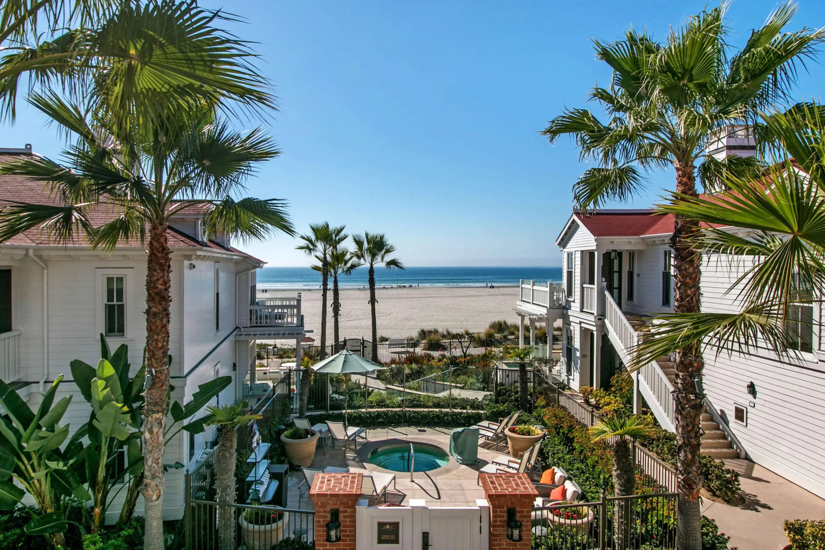 Photo - Beach Village at The Del, LXR Hotels & Resorts