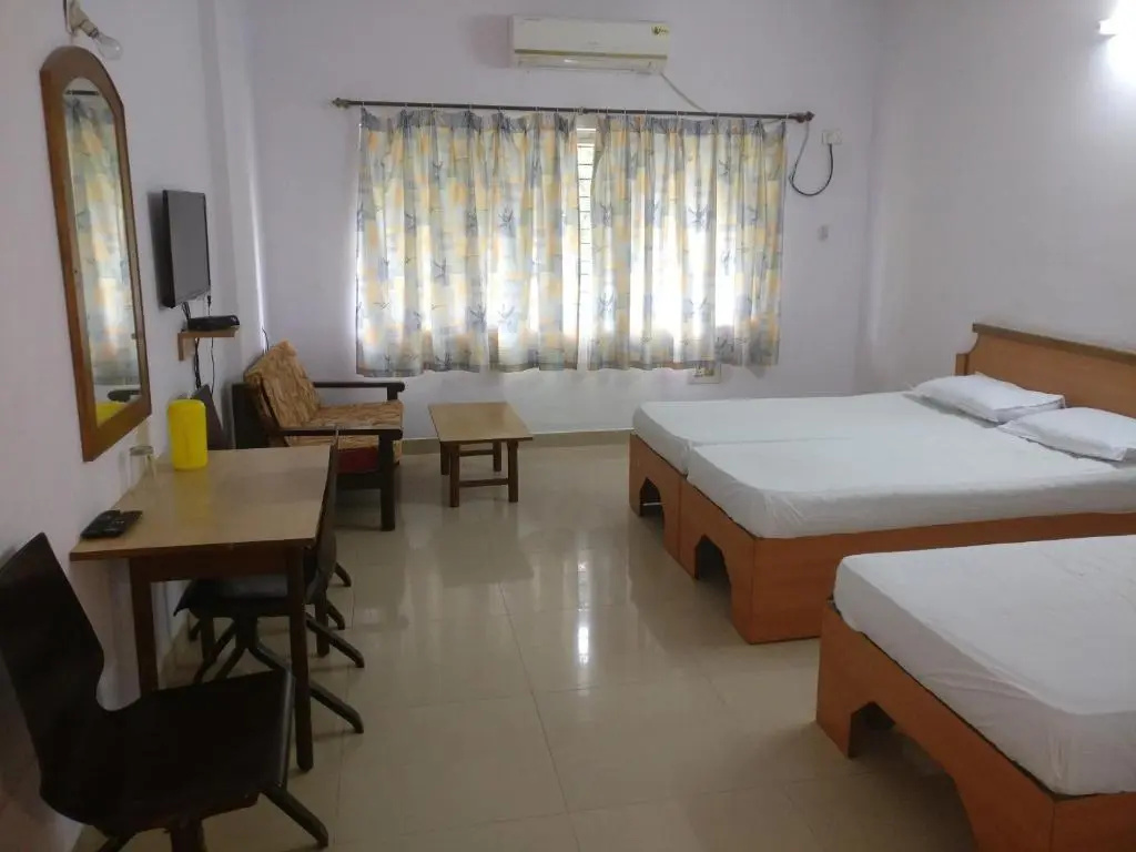 Hotel Surya