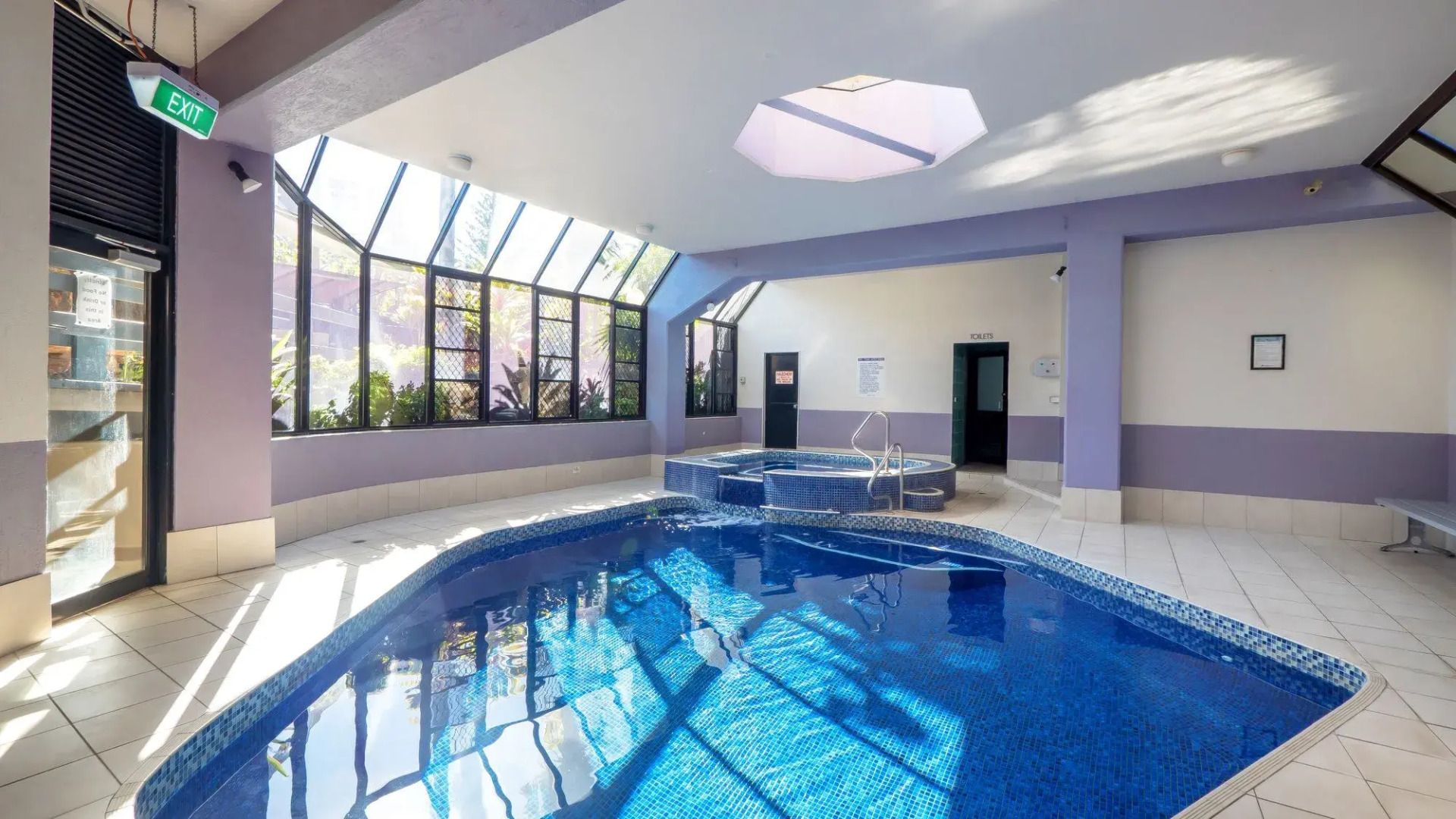 Foto - Aristocrat Apartments